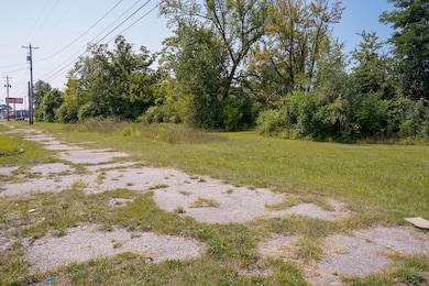 1504 Michigan 139, Benton Harbor, MI 49022 - photo 4