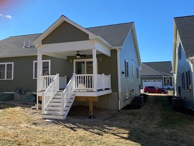 12 Soucy Dr unit 12, Rutland, MA 01543 - photo 3