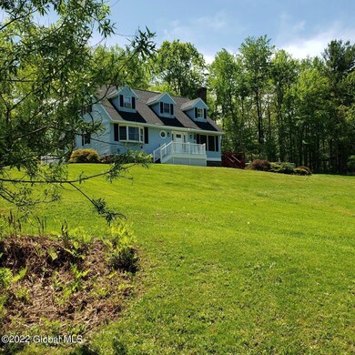 30 Bentley Dr, Troy, NY 12182 - photo 2