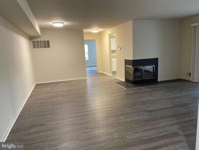 105 Claridge Ct unit 2, Princeton, NJ 08540 - photo 2