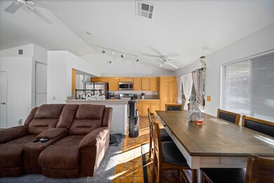 3307 Mesa Ct, Rosamond, CA 93560 - photo 6