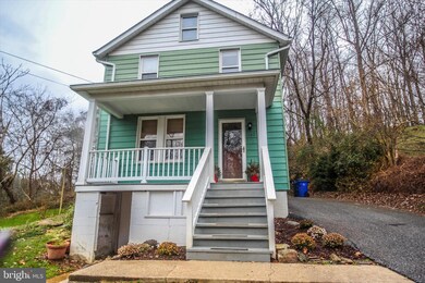 102 Greenwood St, Brunswick, MD 21716 - photo 4