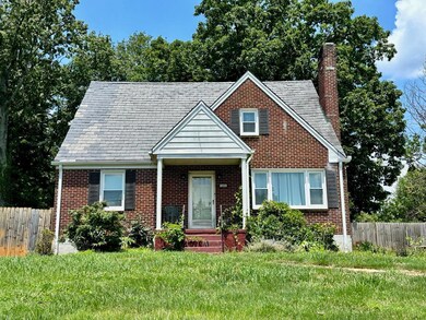 143 Wells Rd, Madison Heights, VA 24572 - photo 2