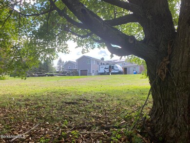 554 Main St, Becket, MA 01223 - photo 5