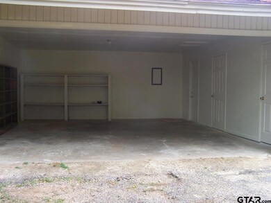 2811 2811 Lisa Ln, Tyler, TX 75701 - photo 6