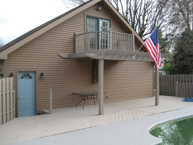 129 Washington St, Auburn, IN 46706 - photo 4