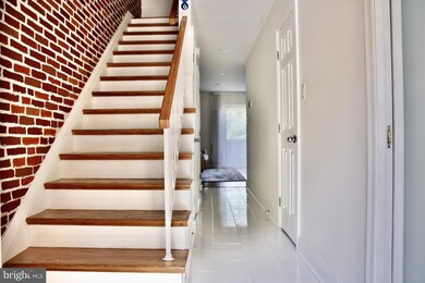 3899 Steppes Ct unit A, Falls Church, VA 22041 - photo 2