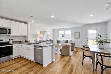 4118 Hobblebush Dr unit Pearson, Leland, NC 28451 - photo 3