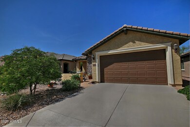6603 W Mockingbird Way-large-002-036-Sid