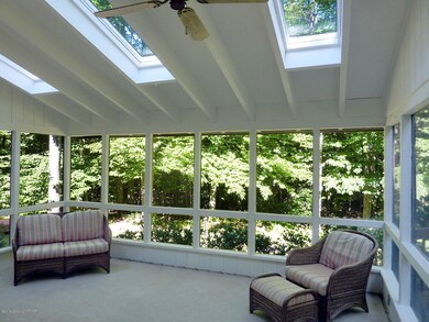 1164 Stonewall Dr, Pocono Pines, PA 18350 - photo 6