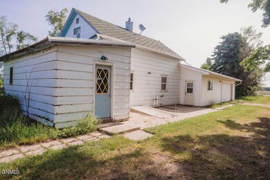 3811 78th Ave SE, Jamestown, ND 58401 - photo 5