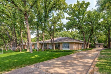 712 King Dr, Bedford, TX 76022 - photo 2