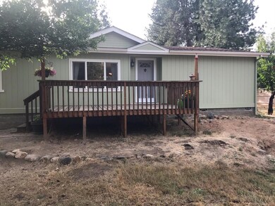 635 Covered Bridge Rd, Rogue River, OR 97537 - photo 2