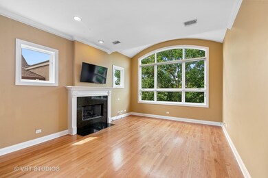 2715 N Southport Ave unit 3S, Chicago, IL 60614 - photo 3