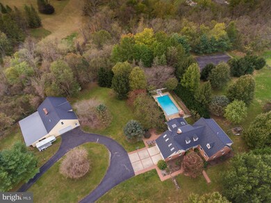 19255 Walsh Farm Ln, Bluemont, VA 20135 - photo 3