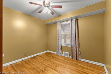 4123 Abbott Ave, Lincoln Park, MI 48146 - photo 6