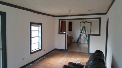 301 E 38th St, Houston, TX 77018 - photo 4