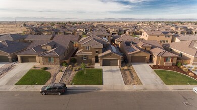 3414 Arrowhead Ct, Rosamond, CA 93560 - photo 4