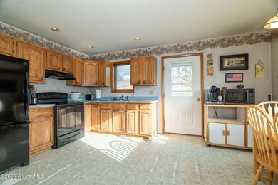10-web-or-mls-204MarkleyRd-10