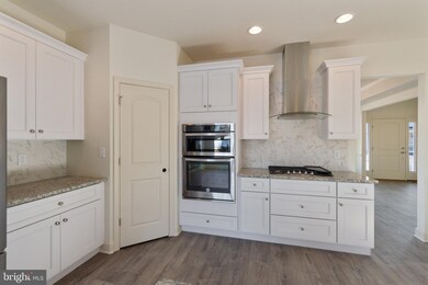 632 Bridge St, Spring City, PA 19475 - photo 5