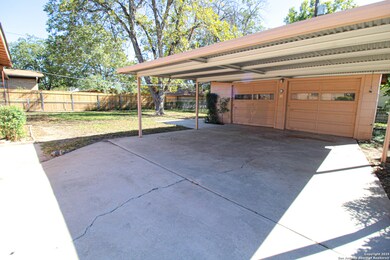 434 Cosgrove St, San Antonio, TX 78210 - photo 3