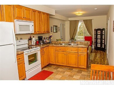 Lower unit kitchen