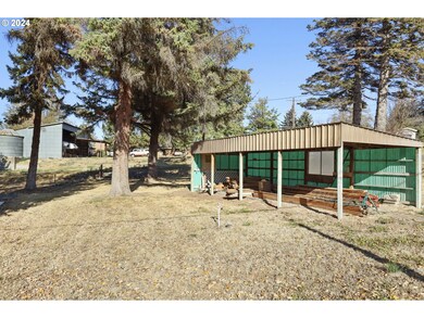 600 Barnett St, Wasco, OR 97065 - photo 5