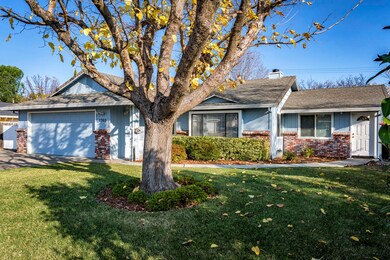1705 Kildare Dr, Redding, CA 96001 - photo 2