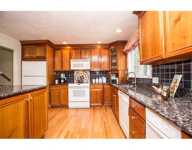 16 Massachusetts Ave, Wilmington, MA 01887 - photo 4