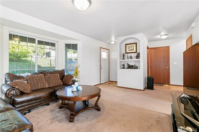 3121 8th St unit B, Everett, WA 98201 - photo 5