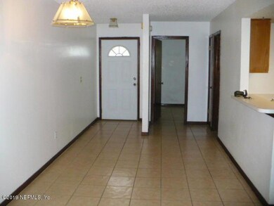 4295 Melissa Ct N, Jacksonville, FL 32210 - photo 2