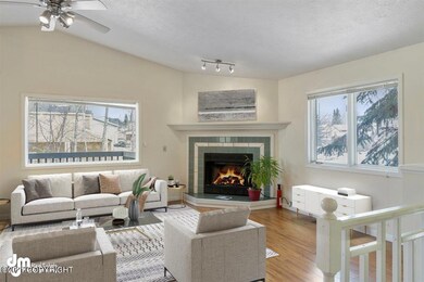 07-Living Room_KC_00365_Final