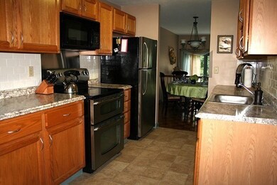 23 Highfield Rd unit D, Charlton, MA 01507 - photo 3