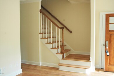 17 Ridge St unit B, Greenwich, CT 06830 - photo 2