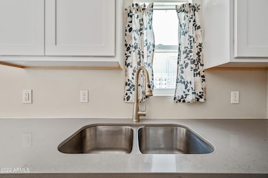 2142 E Taylor St unit 7, Phoenix, AZ 85006 - photo 6