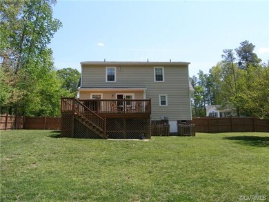 Lg Fenced in Backyard,Nice Deck with Lattice Under