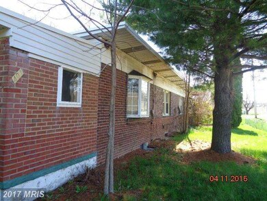 401 New Pittsburg Ave, Dundalk, MD 21222 - photo 2