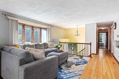 22 Barrows Ct, Norton, MA 02766 - photo 4