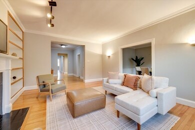 119 Winthrop Rd unit 6C, Brookline, MA 02445 - photo 3