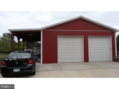 1012 Grosstown Rd, Pottstown, PA 19464 - photo 5