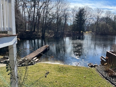 49 Hayden Pond Rd unit 2, Dudley, MA 01571 - photo 3