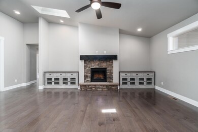 LIVING ROOM_2