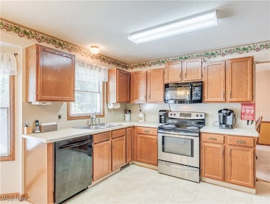 1131 Stonecrest Dr, Tallmadge, OH 44278 - photo 4