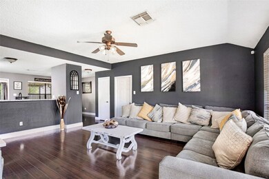 1016 County Road 855a, Alvin, TX 77511 - photo 6