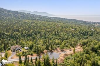 River Hills Estates