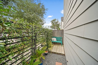 2210 Lou Ellen Ln unit F, Houston, TX 77018 - photo 4