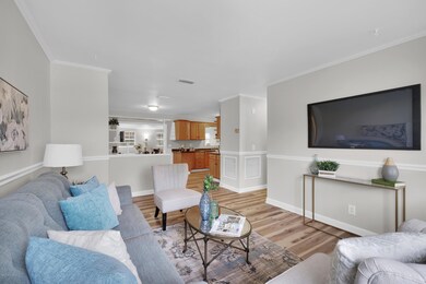 7372 Wending Ct S, Jacksonville, FL 32244 - photo 2