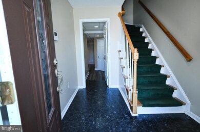 94 Victoria Square, Frederick, MD 21702 - photo 3