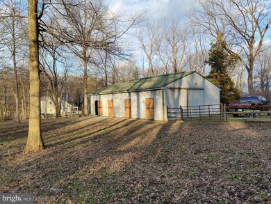 401 Birdell Rd, Honey Brook, PA 19344 - photo 2