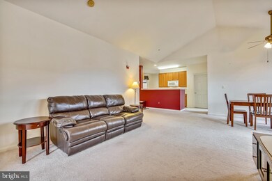 12712 Found Stone Rd unit 302, Germantown, MD 20876 - photo 4